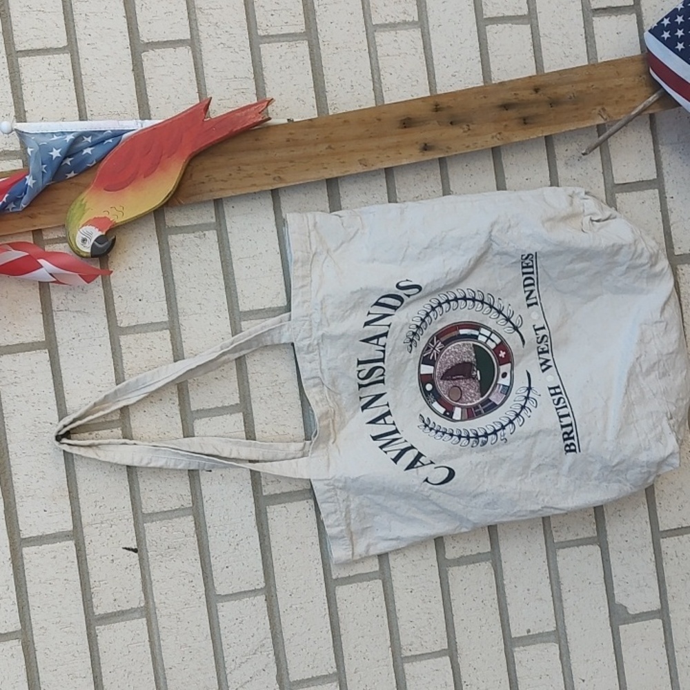 CAYMAN Island Bag
